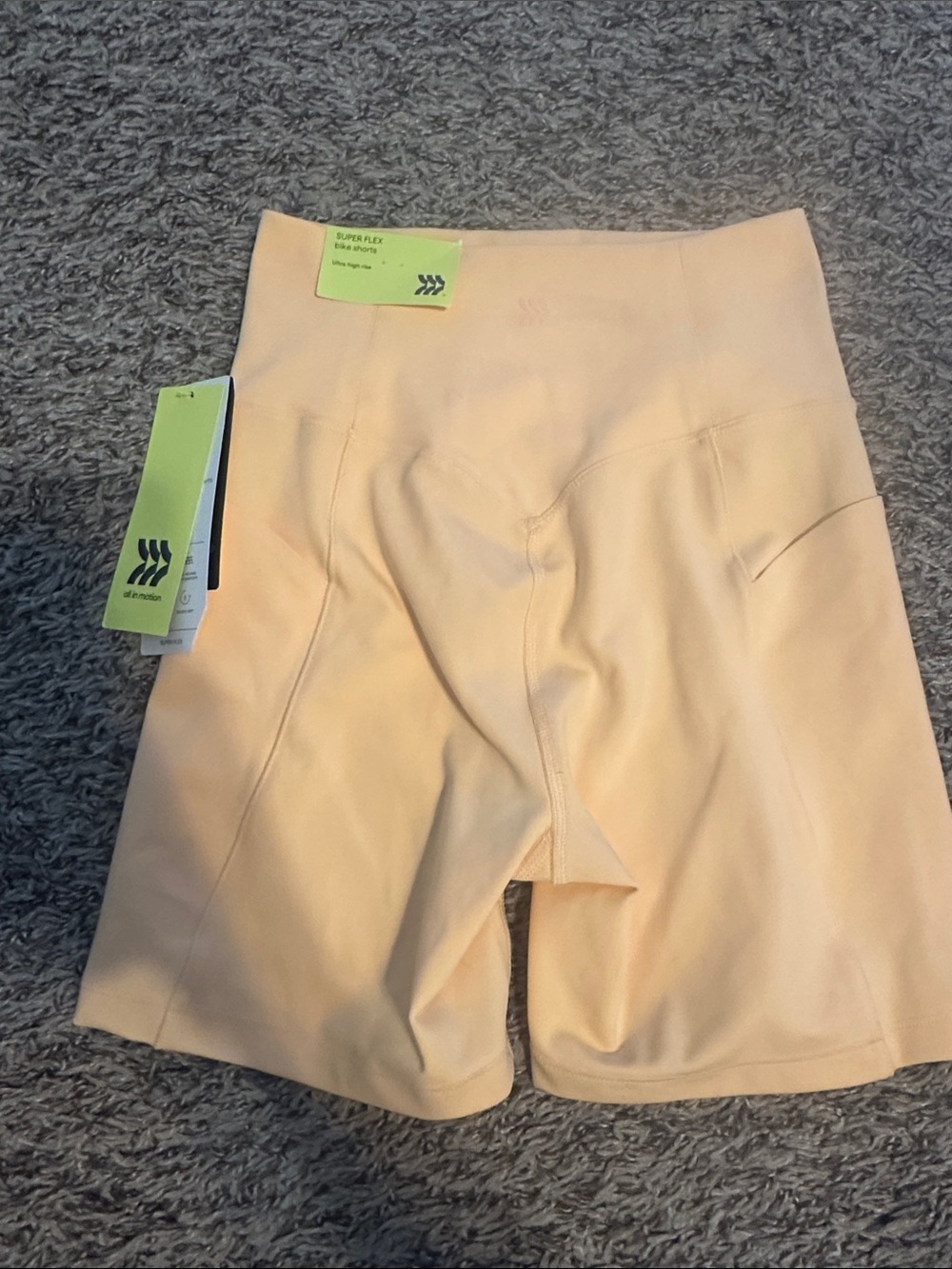 All in motion melon orange super flex ultra high rise 5" bike shorts NWT x - Picture 4 of 5